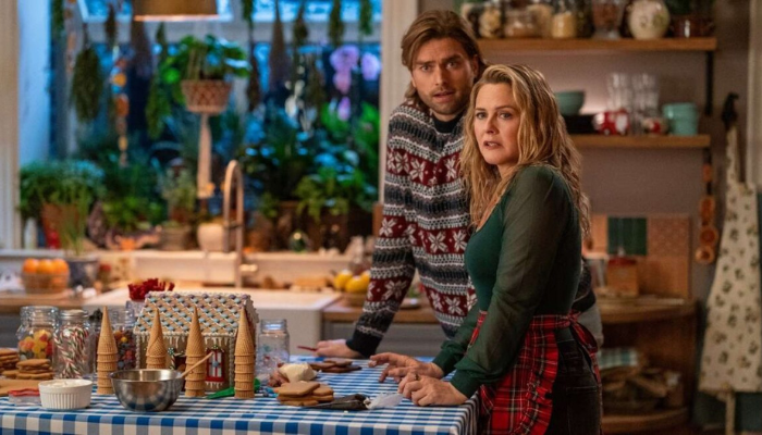 A Merry Little Ex-mas (Netflix Review) 2025