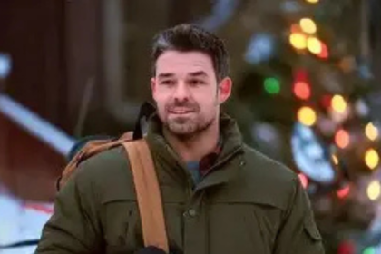 Christmas Under The Northern Lights (Netflix Review) 2025