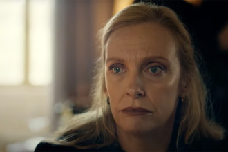 Mafia Mama (Netflix Review) 2023