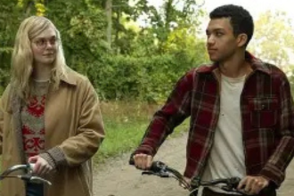 All The Right Places (Netflix Review) 2020